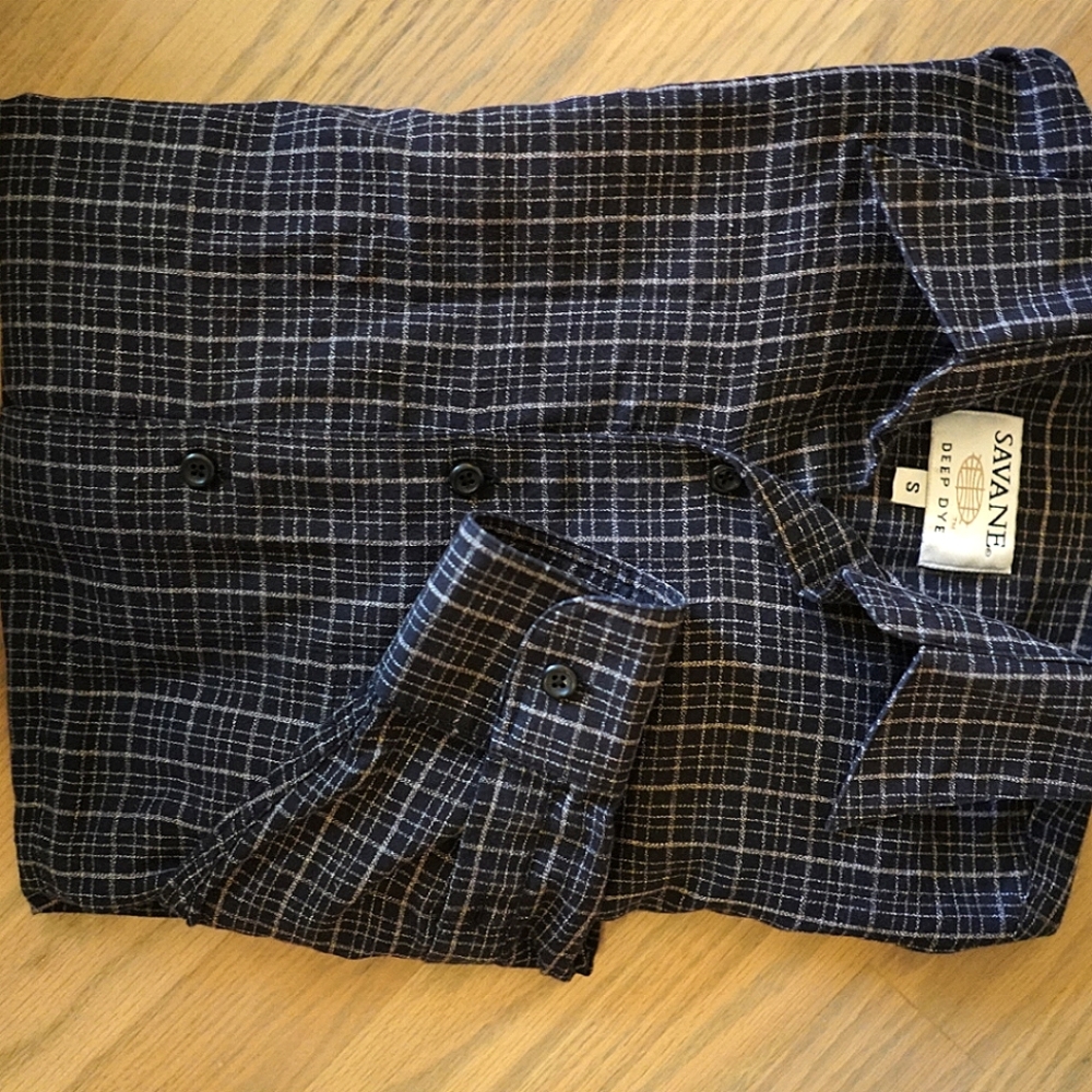 Men's casual button up Long sleeved shirt